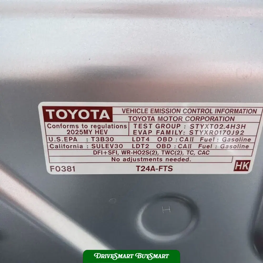 2025 Toyota Tacoma TRD Off-Road HV