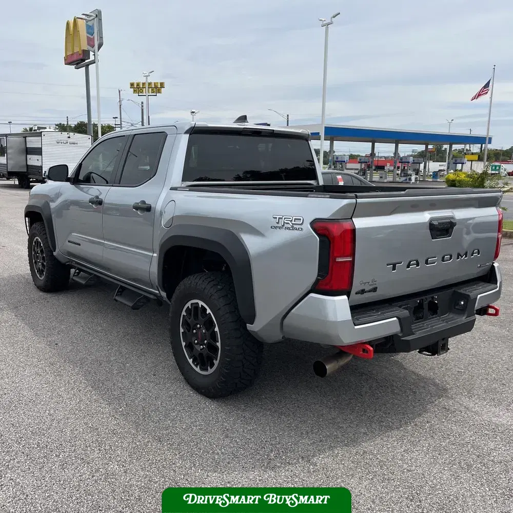 2025 Toyota Tacoma TRD Off-Road HV