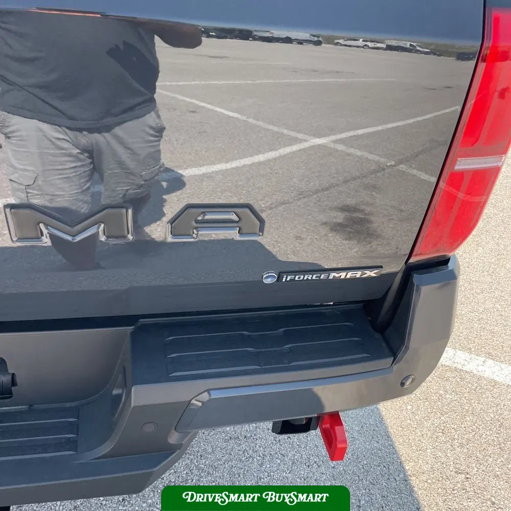 2025 Toyota Tacoma TRD Off-Road HV