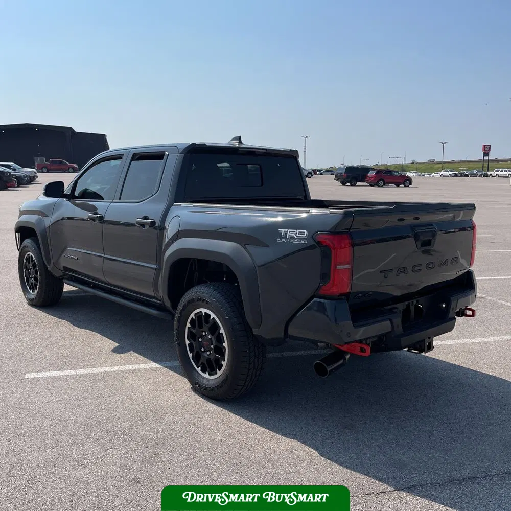2025 Toyota Tacoma TRD Off-Road HV