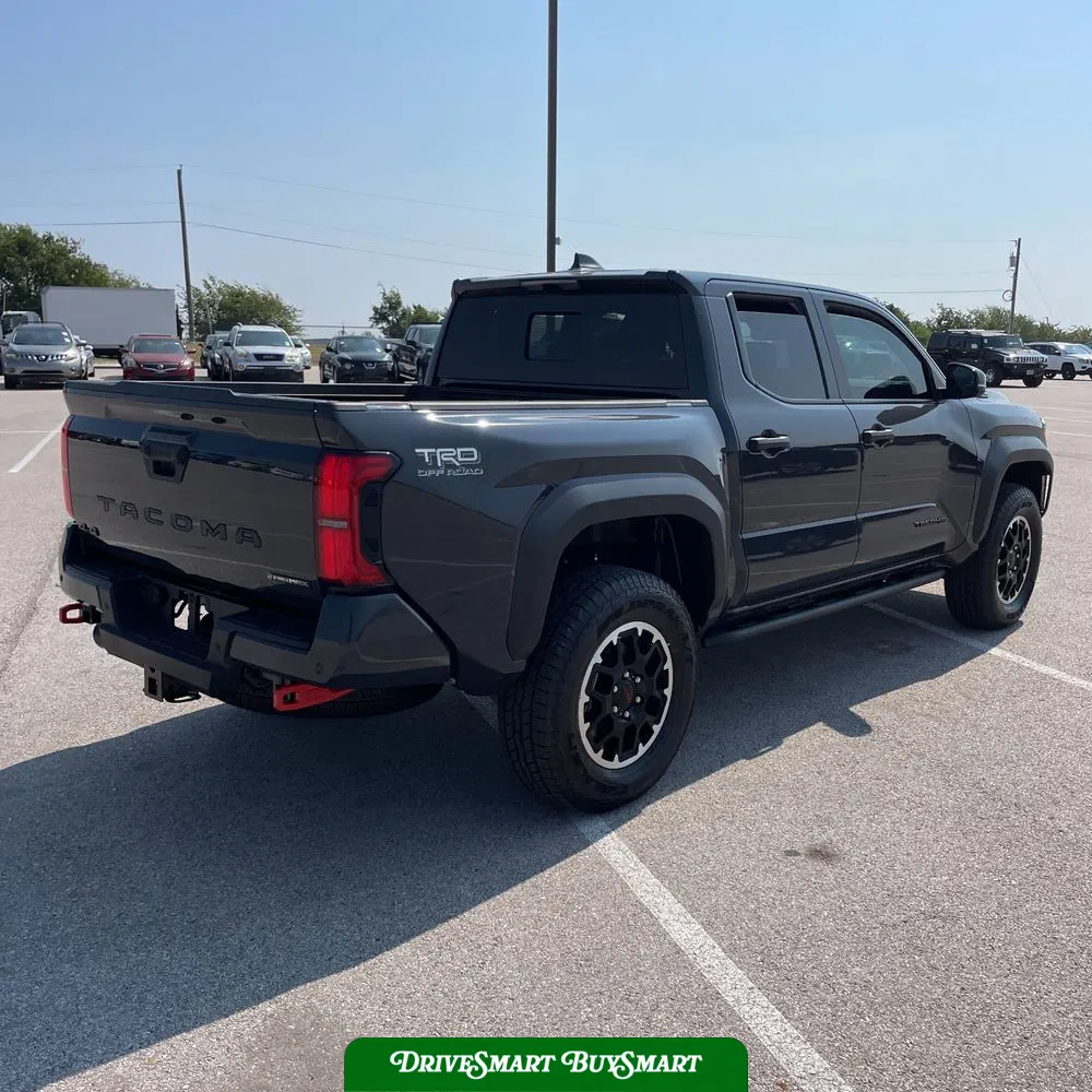 2025 Toyota Tacoma TRD Off-Road HV