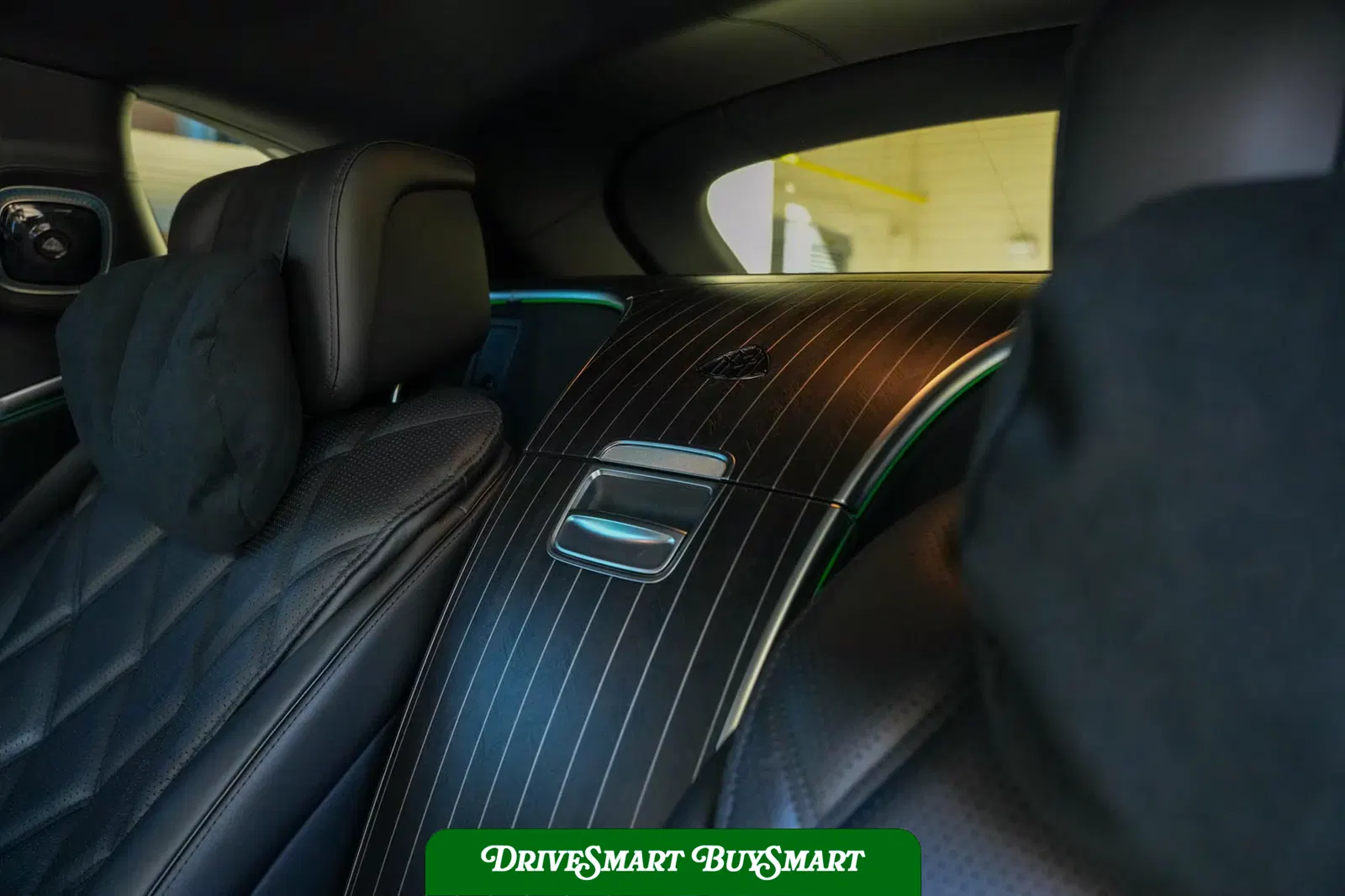 2024 Mercedes-Benz Maybach EQS 680 SUV Night Series Edition