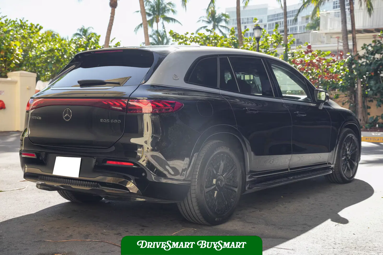 2024 Mercedes-Benz Maybach EQS 680 SUV Night Series Edition