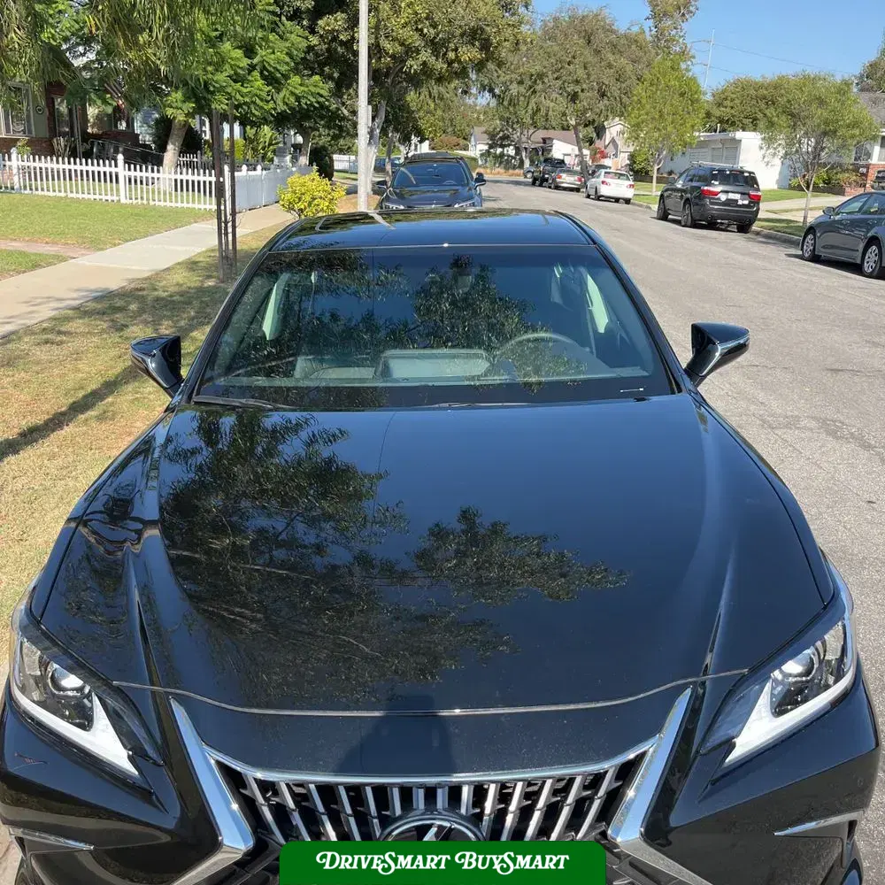 2025 Lexus ES 300h Base