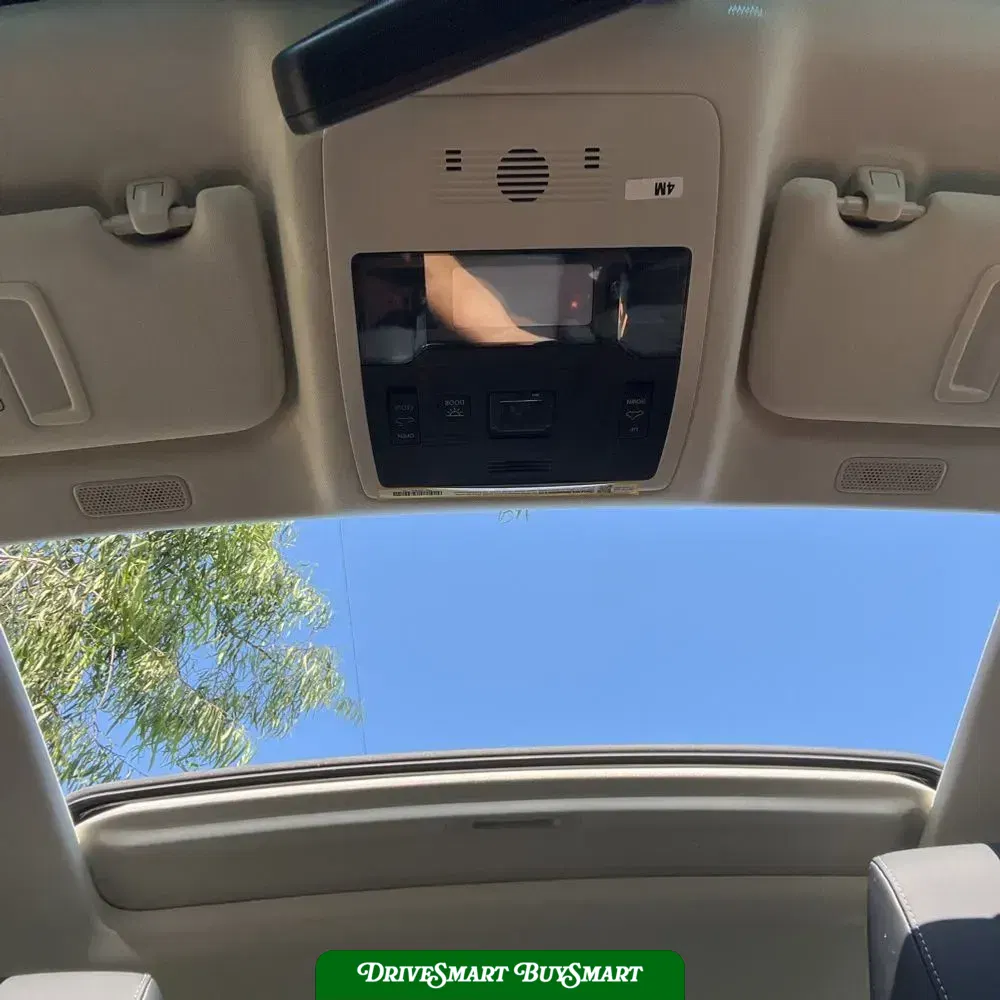 2025 Lexus ES 300h Base