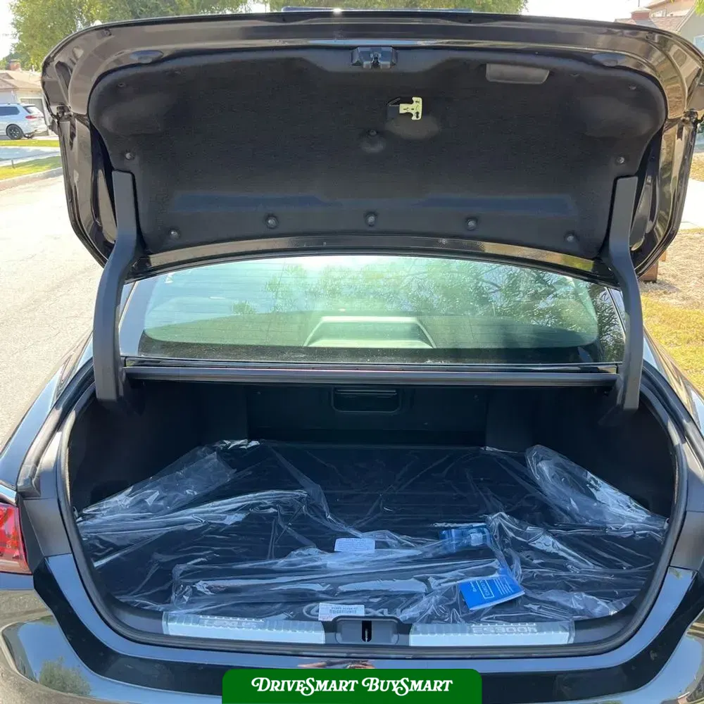 2025 Lexus ES 300h Base