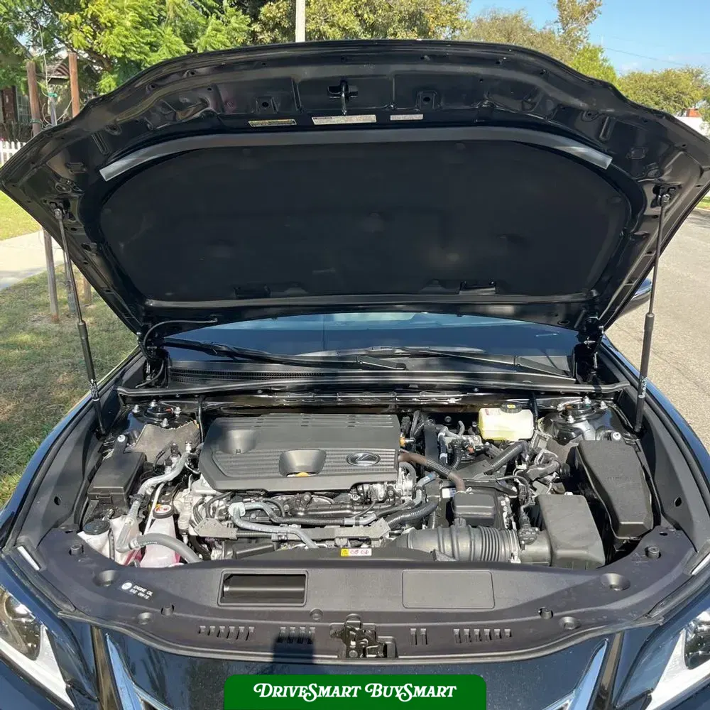 2025 Lexus ES 300h Base