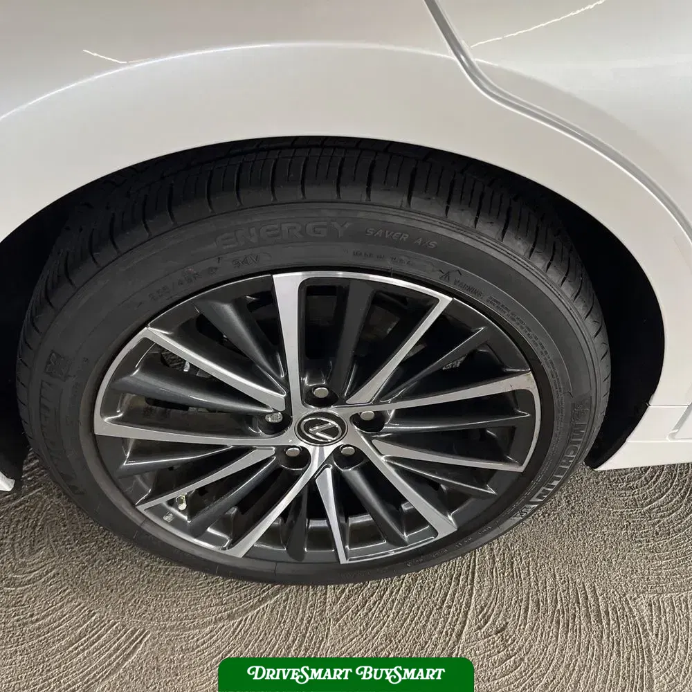 2025 Lexus ES 350 Base