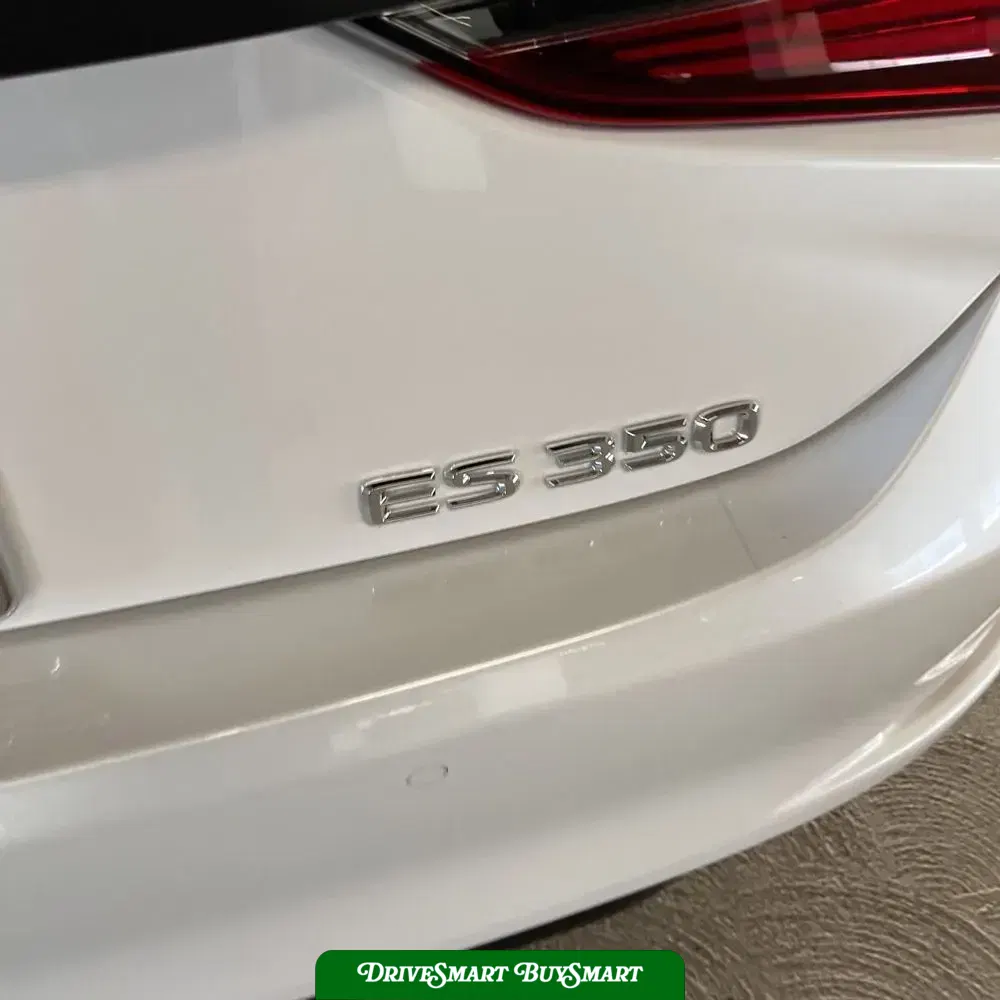 2025 Lexus ES 350 Base