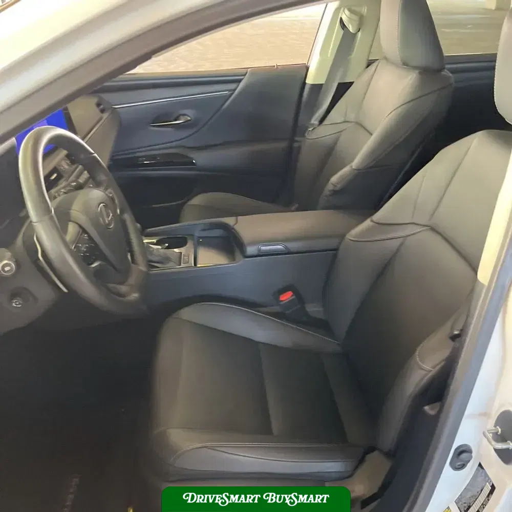 2025 Lexus ES 350 Base