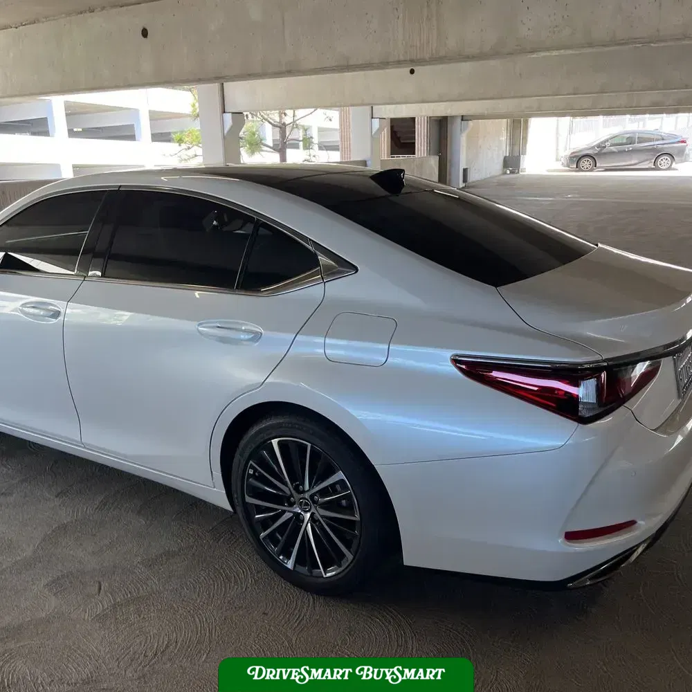 2025 Lexus ES 350 Base