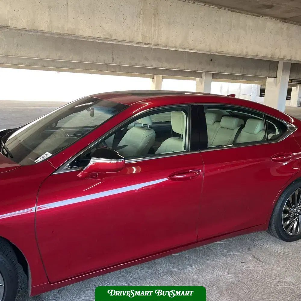 2024 Lexus ES 300h Luxury