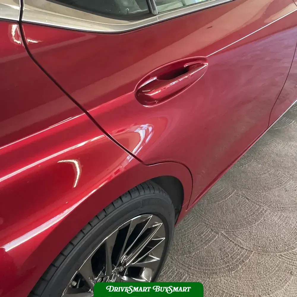 2024 Lexus ES 300h Luxury
