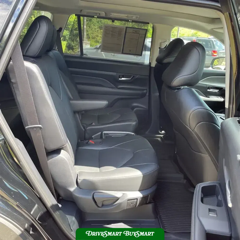 2025 Toyota Grand Highlander XLE