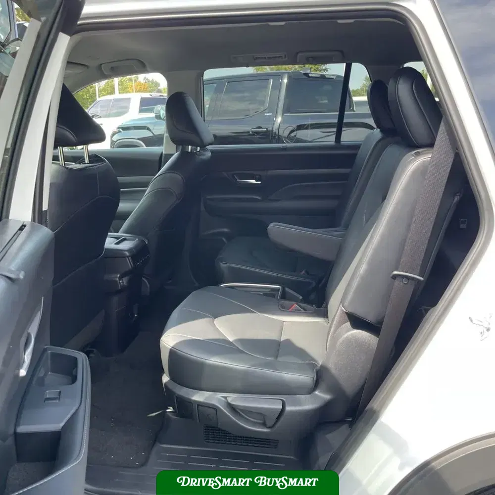 2025 Toyota Grand Highlander Hybrid XLE