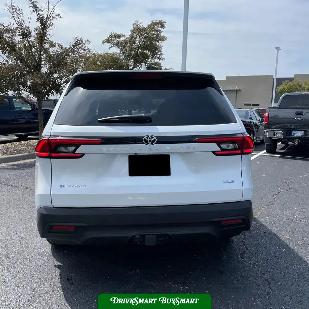 2025 Toyota Grand Highlander Hybrid XLE