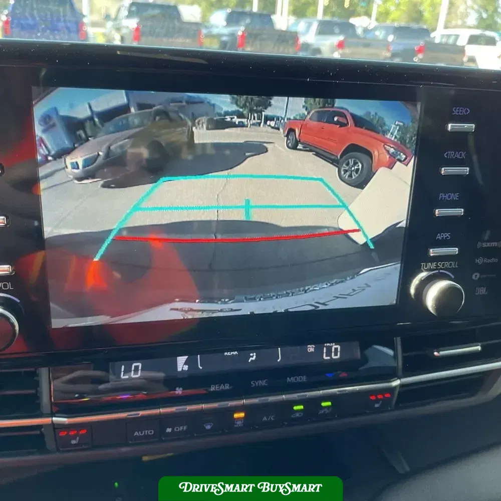2023 Toyota Sienna Woodland Edition