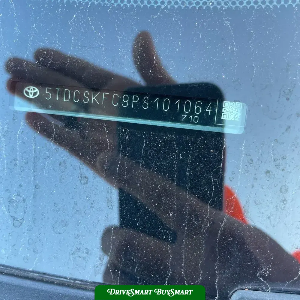 2023 Toyota Sienna Woodland Edition