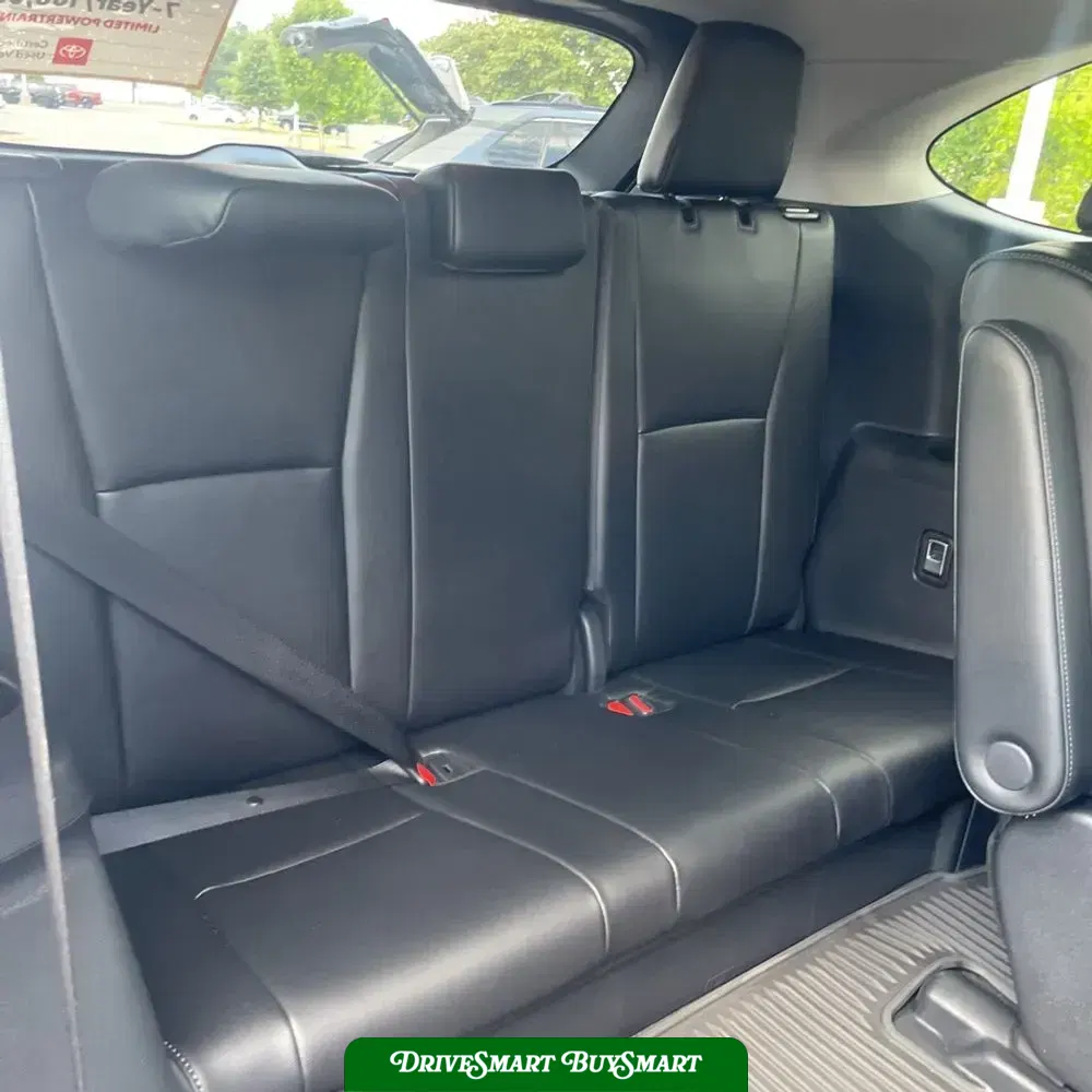 2024 Toyota Highlander Hybrid Platinum