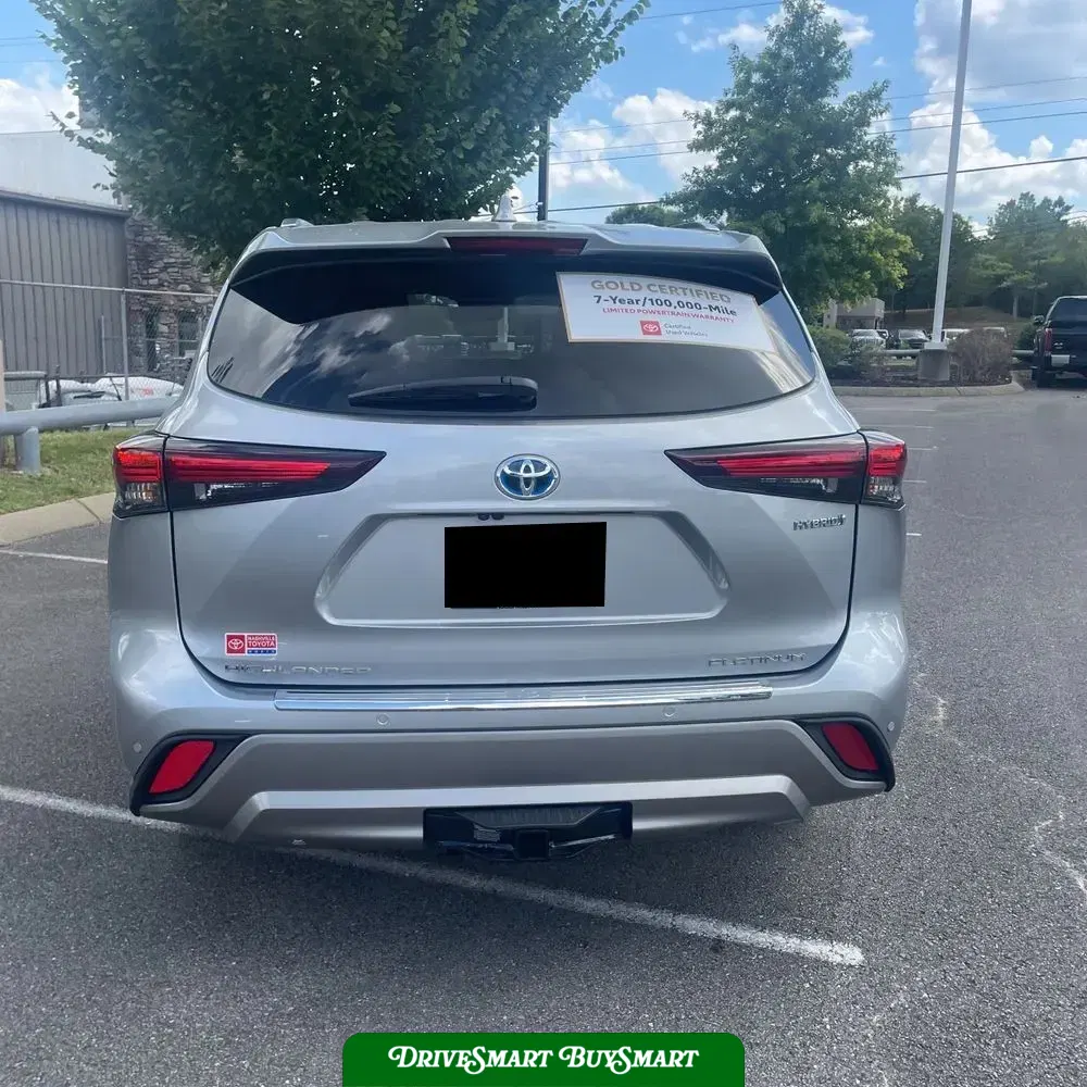 2024 Toyota Highlander Hybrid Platinum
