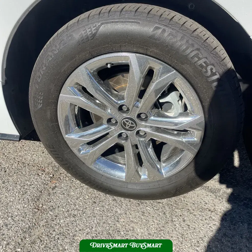 2023 Toyota Sienna Platinum 7-Passenger