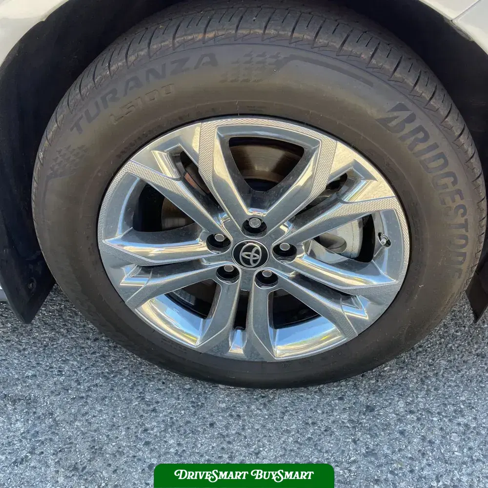 2023 Toyota Sienna Platinum 7-Passenger