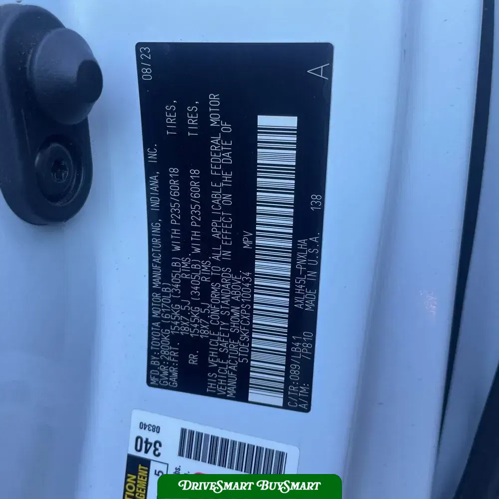 2023 Toyota Sienna Platinum 7-Passenger