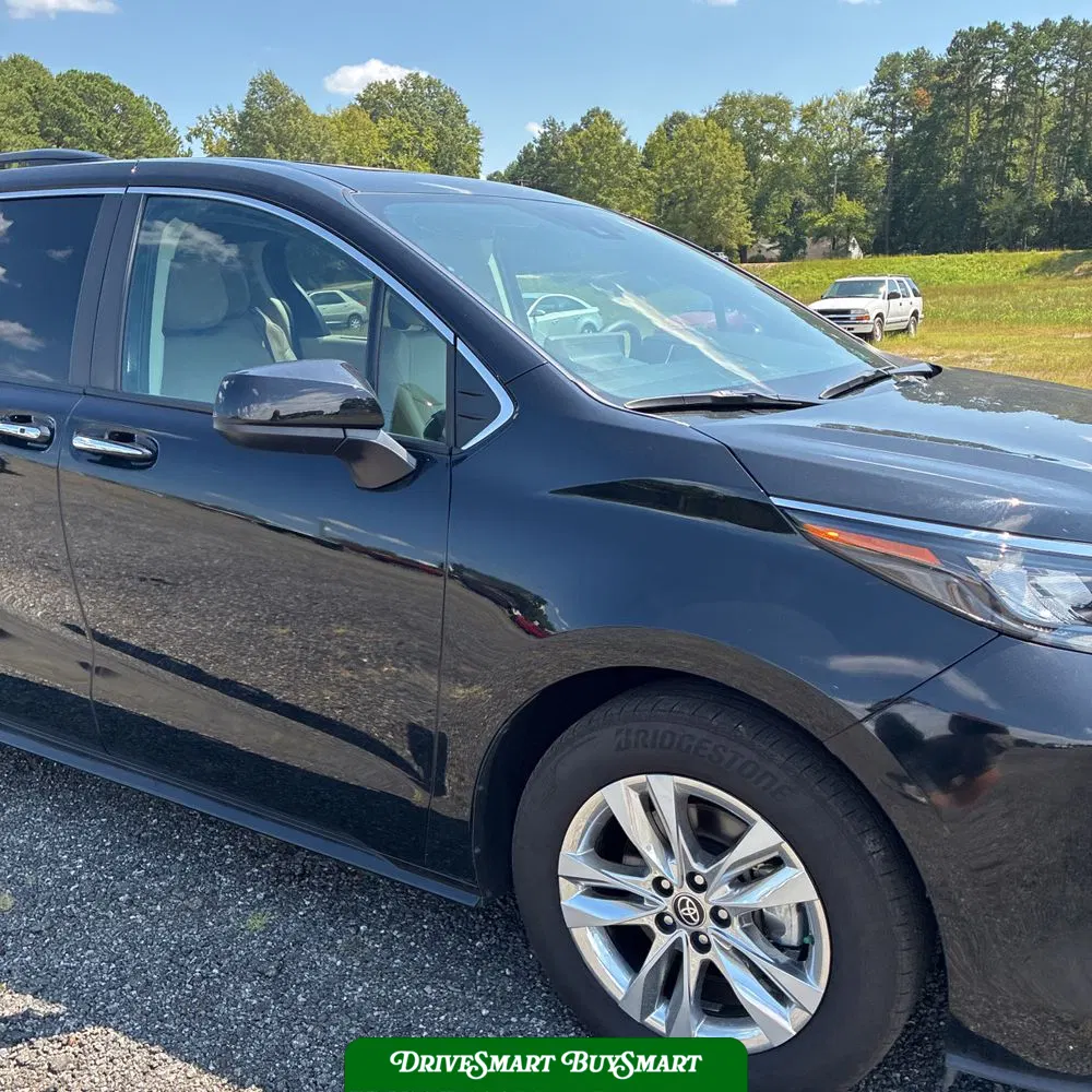 2024 Toyota Sienna XLE 7-Passenger