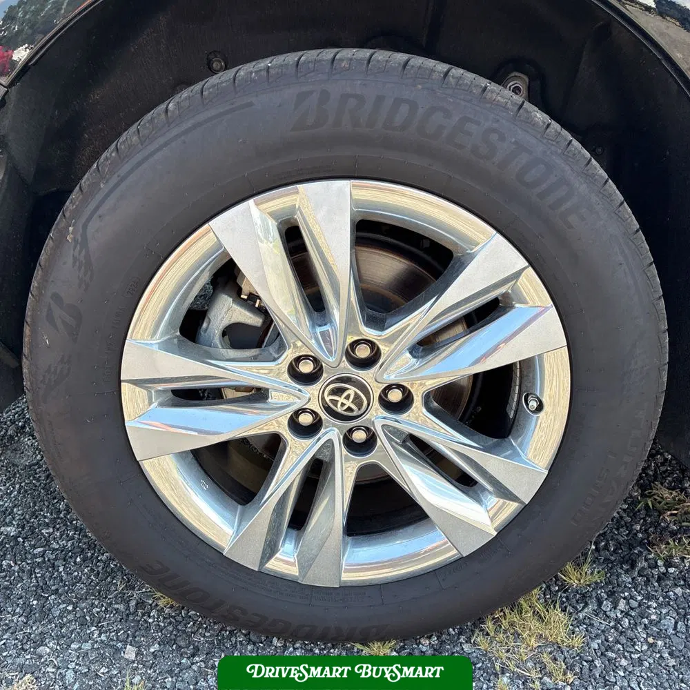 2024 Toyota Sienna XLE 7-Passenger