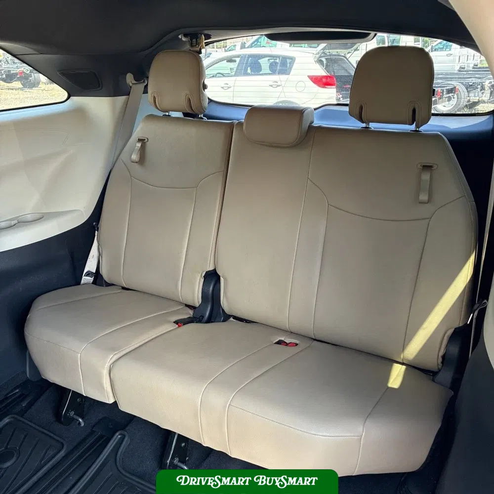 2024 Toyota Sienna XLE 7-Passenger