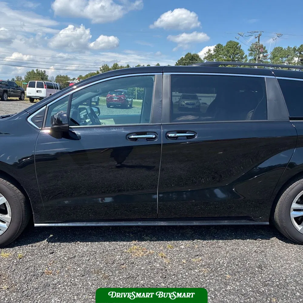 2024 Toyota Sienna XLE 7-Passenger