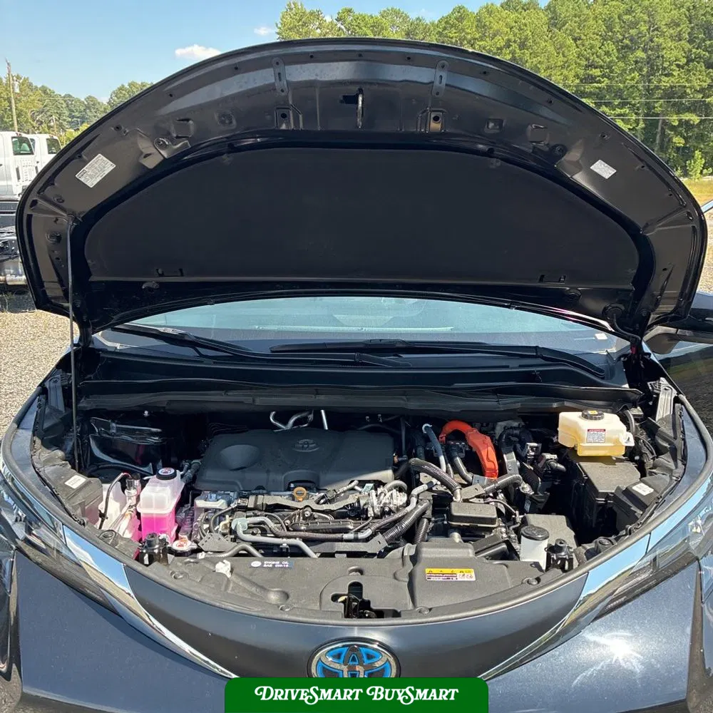 2024 Toyota Sienna XLE 7-Passenger
