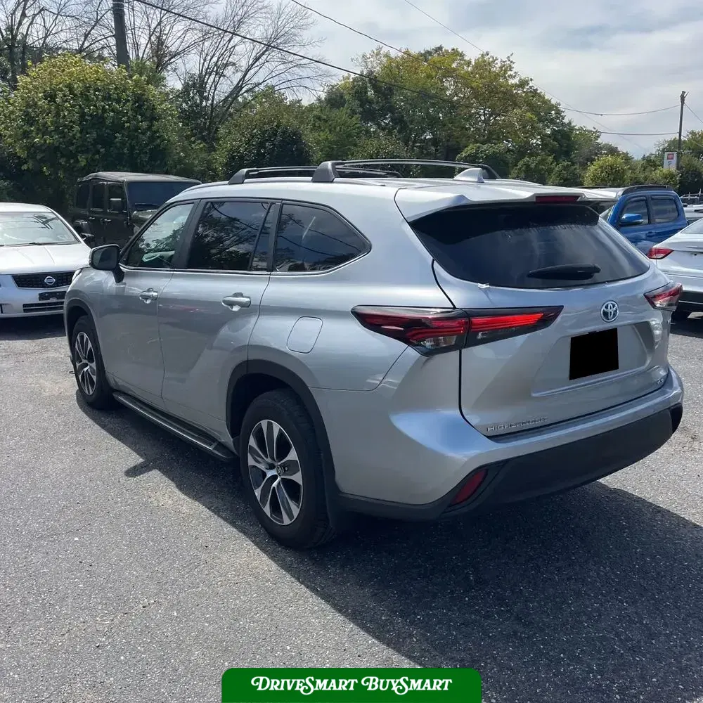 2024 Toyota Highlander Hybrid XLE