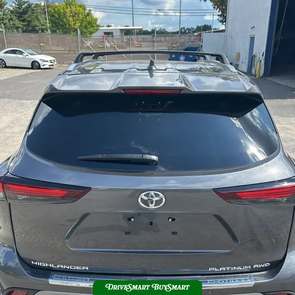 2024 Toyota Highlander Platinum