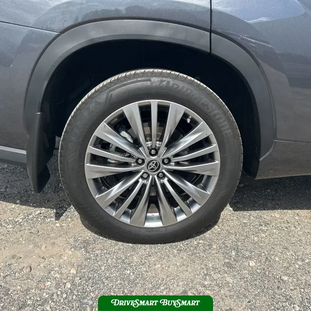 2024 Toyota Highlander Platinum