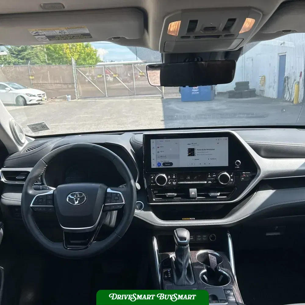 2024 Toyota Highlander Platinum
