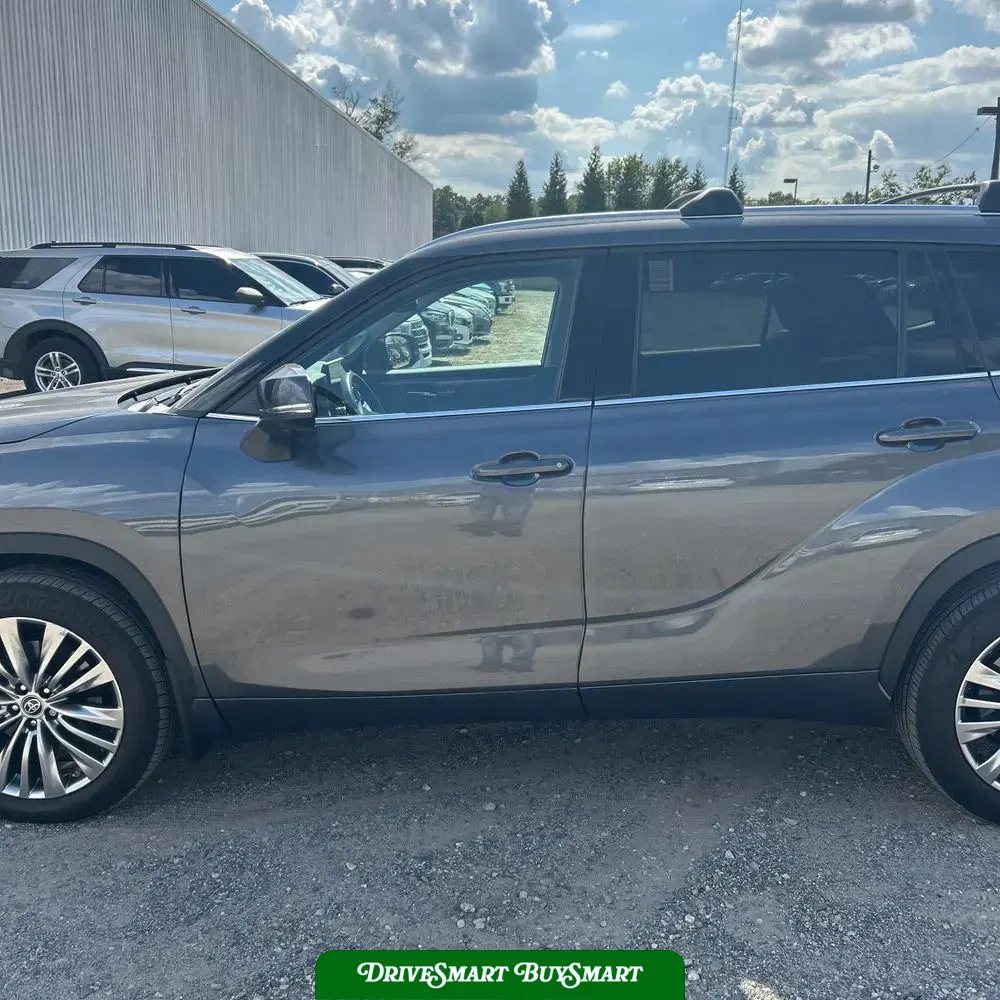 2024 Toyota Highlander Platinum