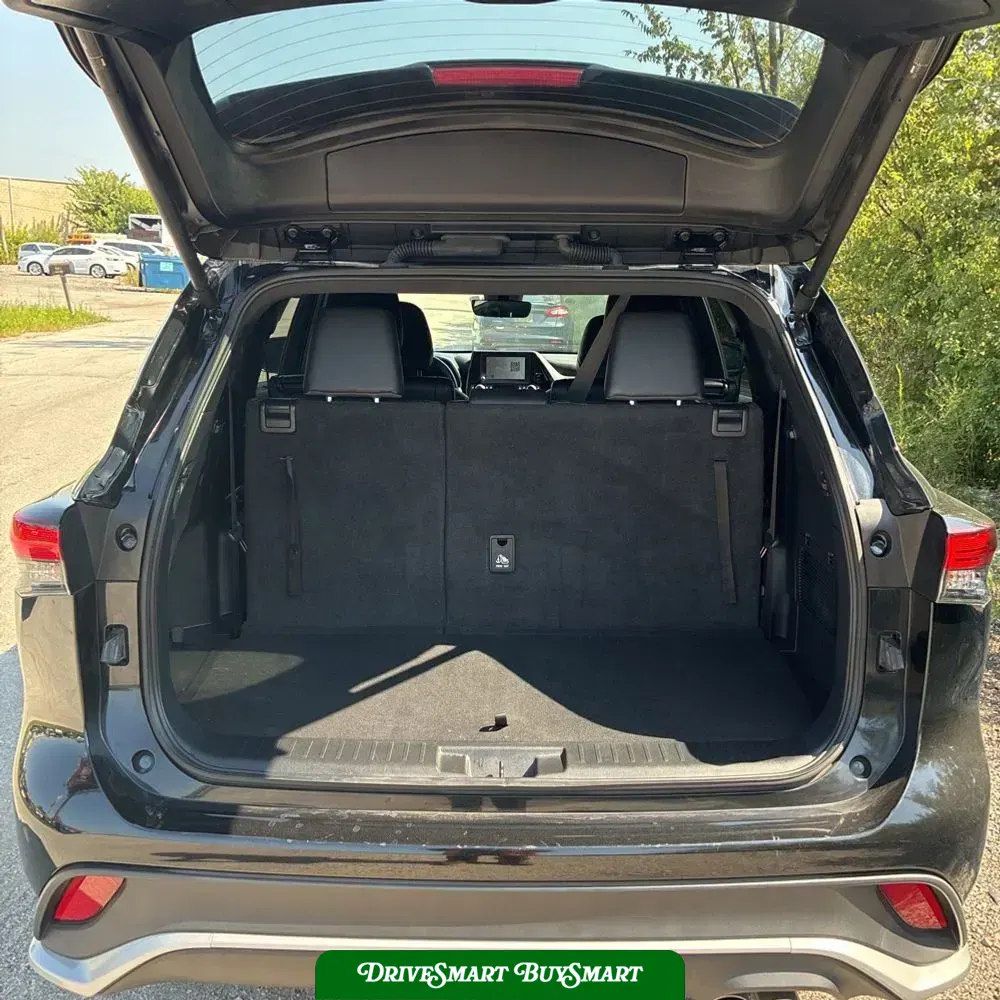 2025 Toyota Highlander XSE