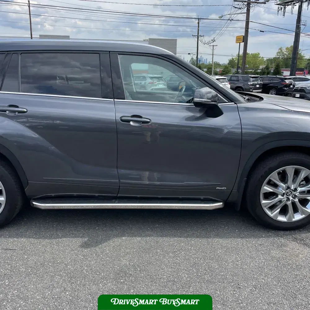 2023 Toyota Highlander Hybrid Limited