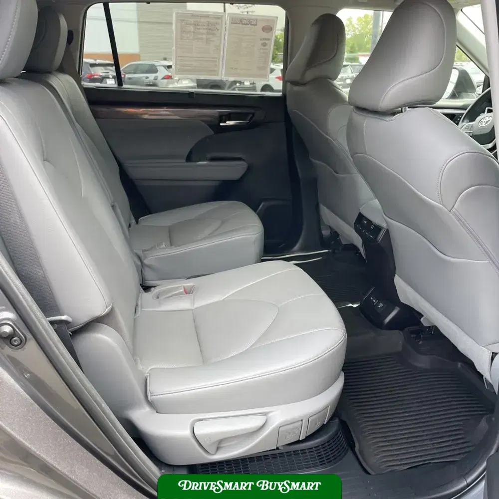2023 Toyota Highlander Hybrid Limited
