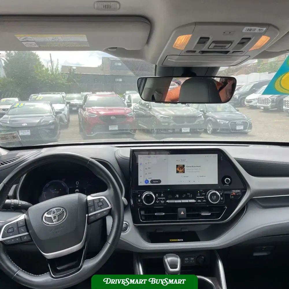 2023 Toyota Highlander Hybrid Limited