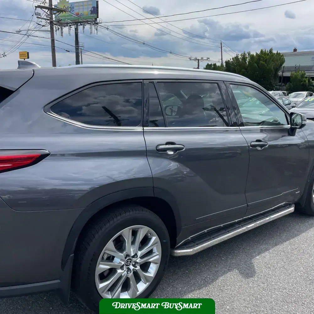 2023 Toyota Highlander Hybrid Limited
