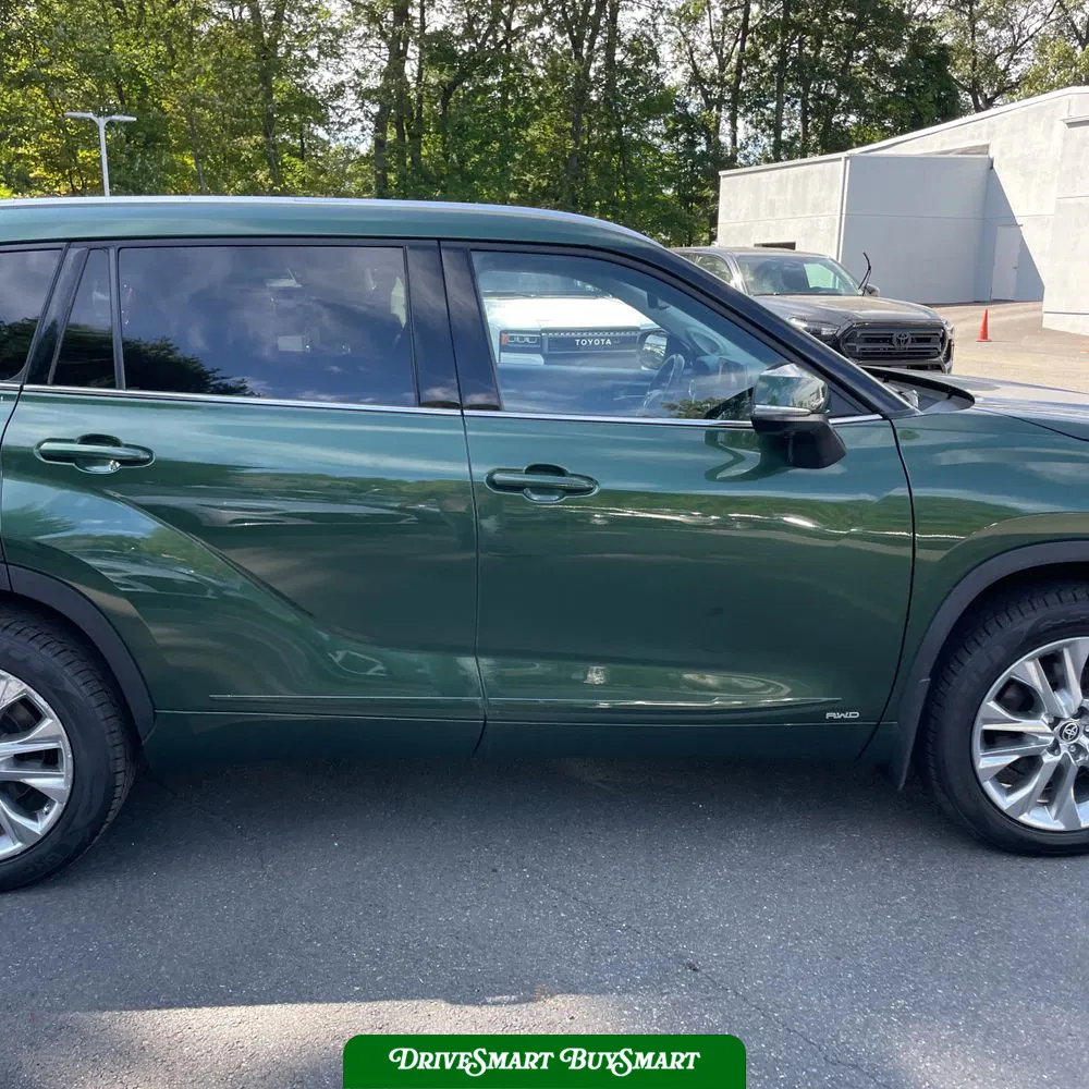 2023 Toyota Highlander Hybrid Limited