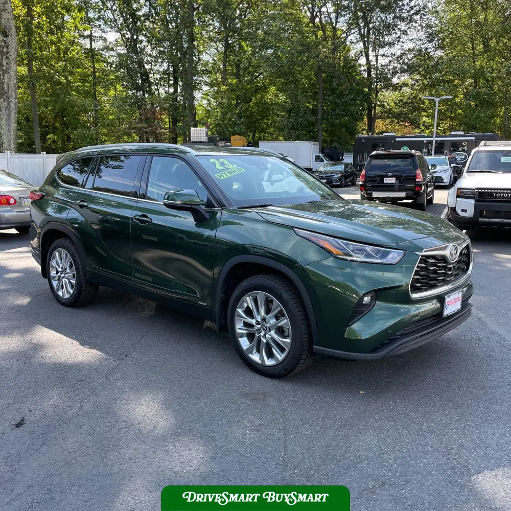 2023 Toyota Highlander Hybrid Limited