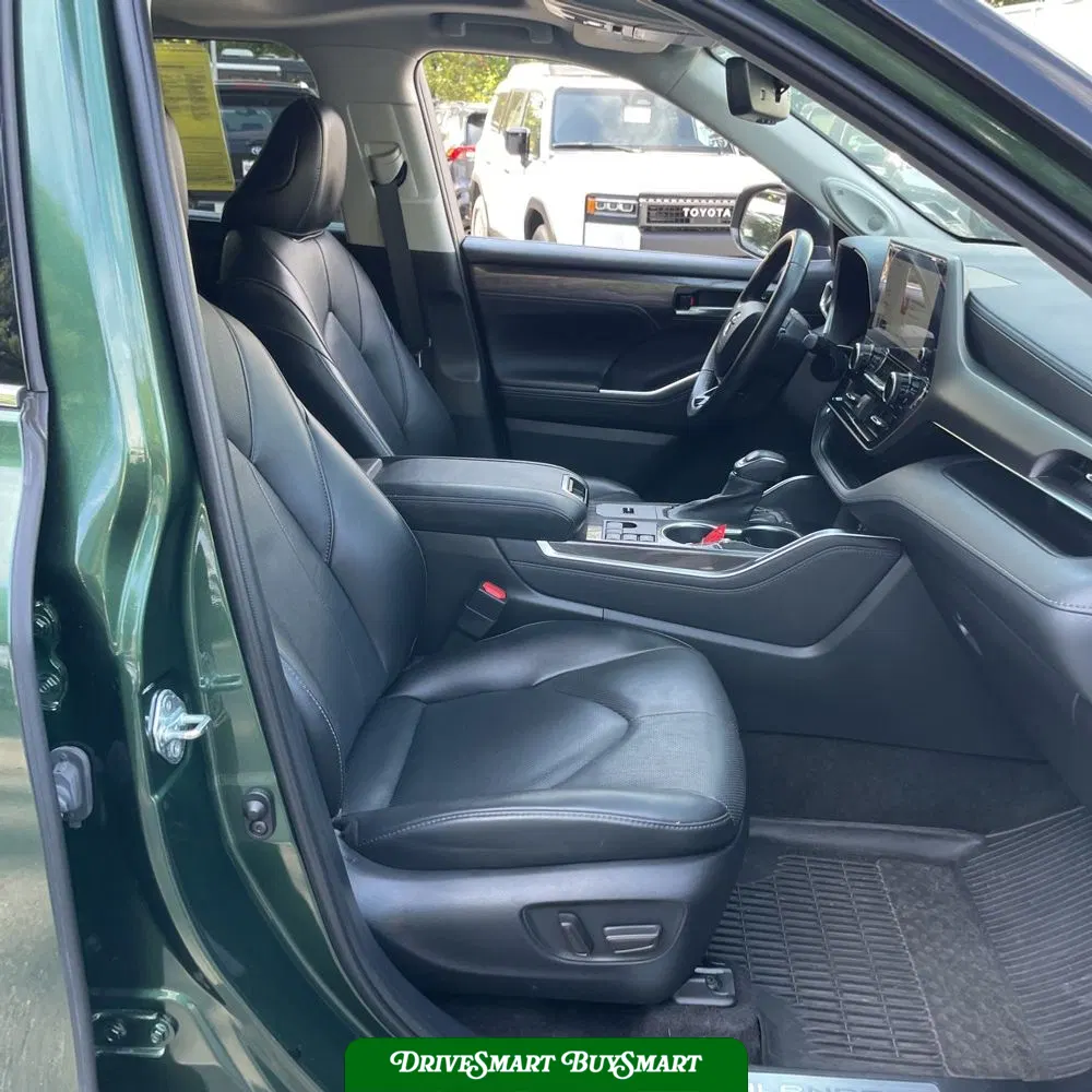 2023 Toyota Highlander Hybrid Limited