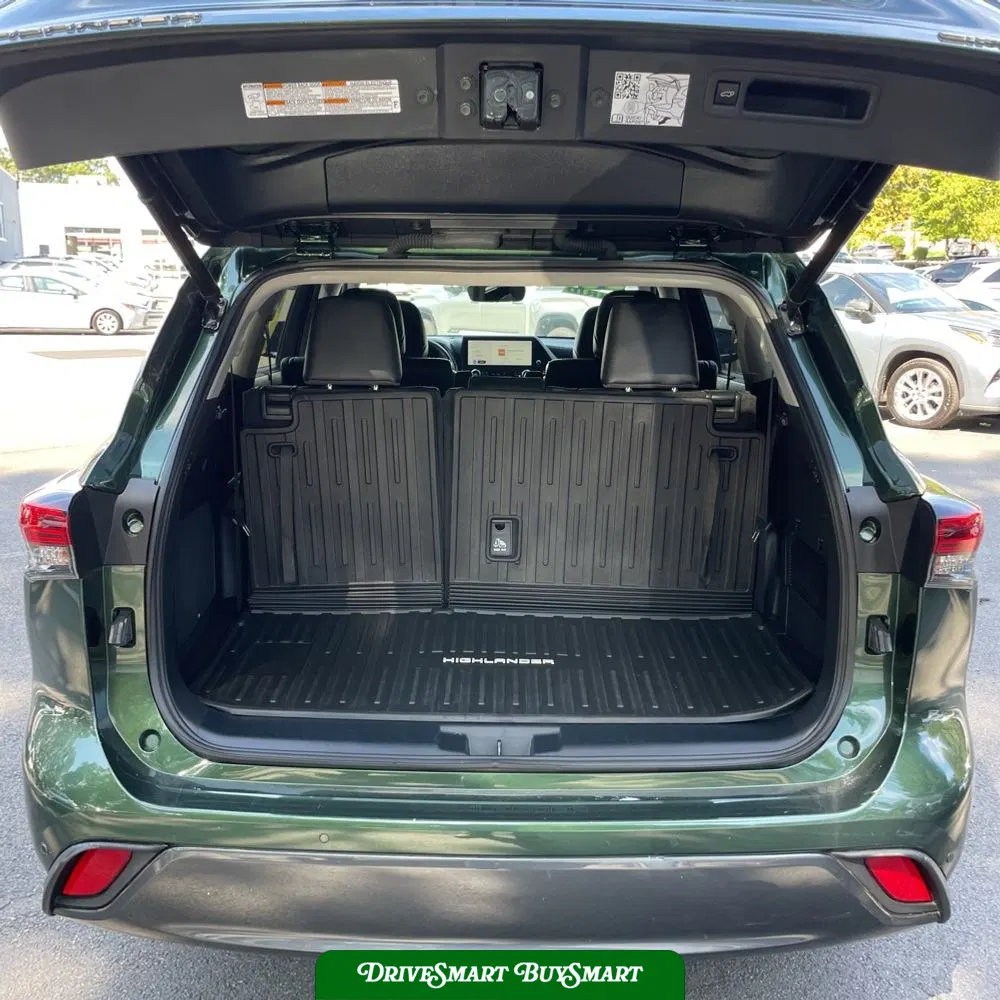 2023 Toyota Highlander Hybrid Limited