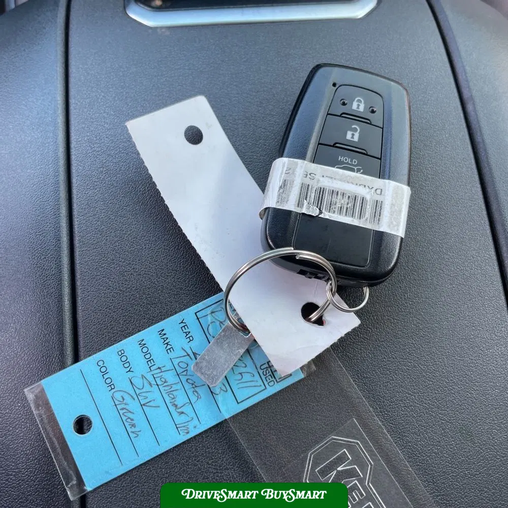 2023 Toyota Highlander Hybrid Limited