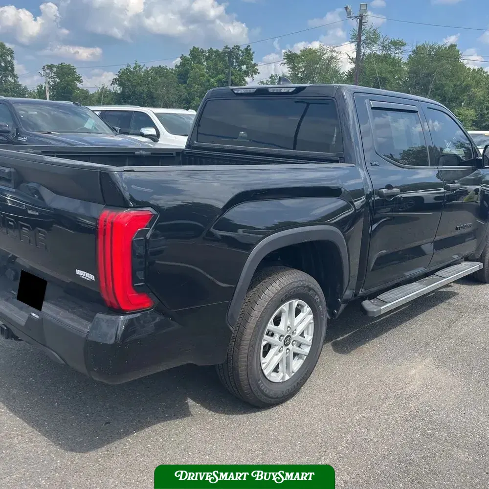 2023 Toyota Tundra SR5