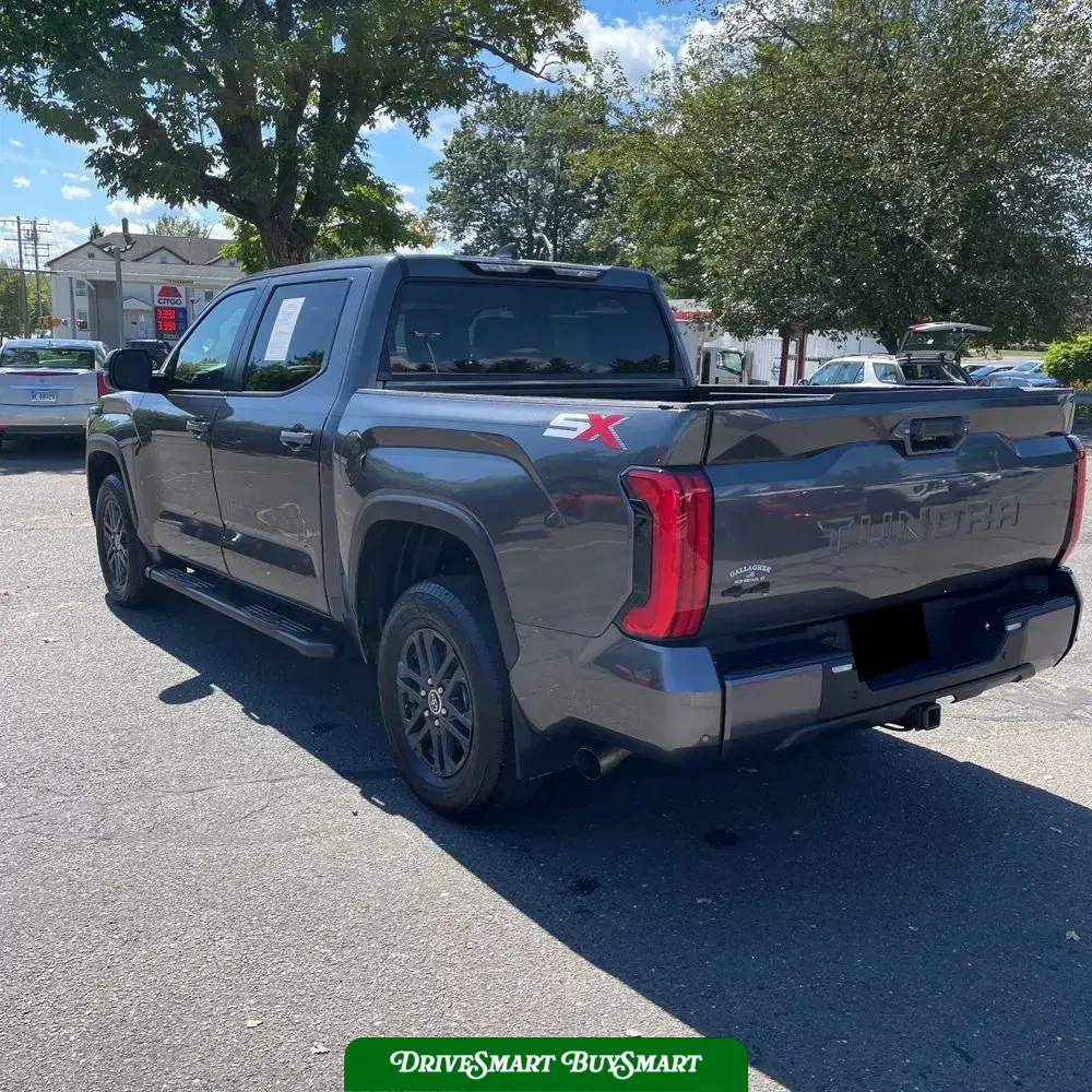 2024 Toyota Tundra SR5