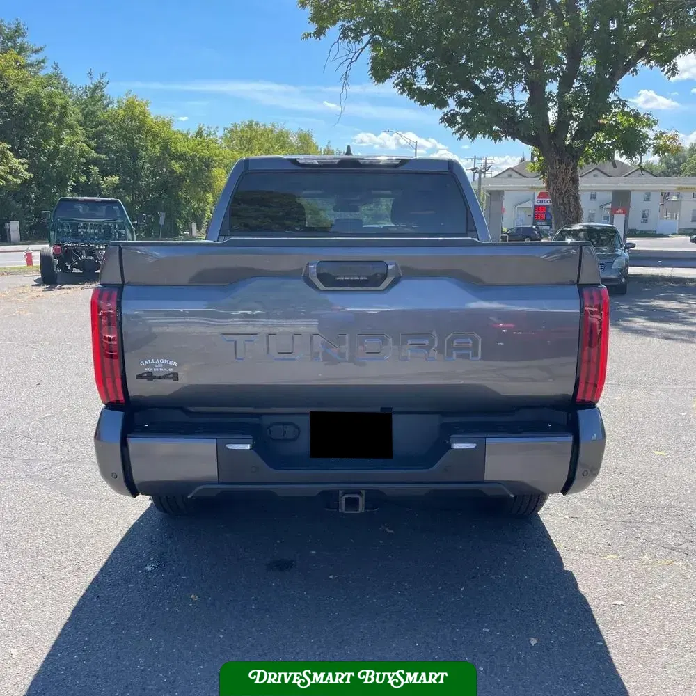 2024 Toyota Tundra SR5